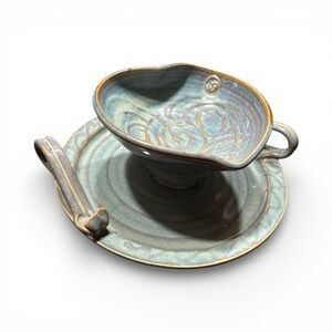 This is a Castle Arch Pottery Irish Heritage Party Plate Handmade in Ireland